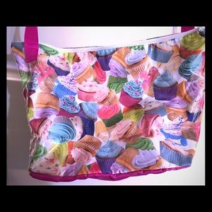Super Cute Cupcake Beach bag! Brand New!Waterproof